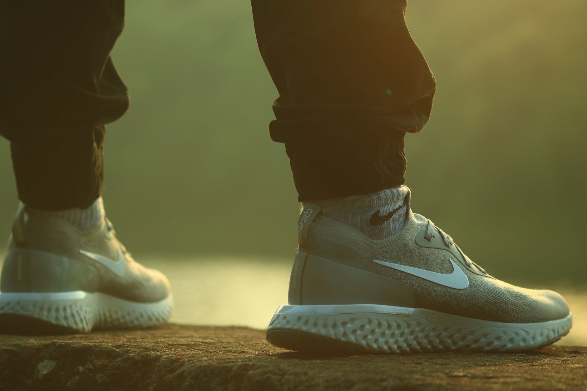 Aproveite as Ofertas: Descontos Imperdíveis em Vestuário Nike